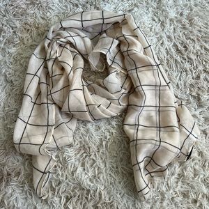 Rachel Pally scarf never worn